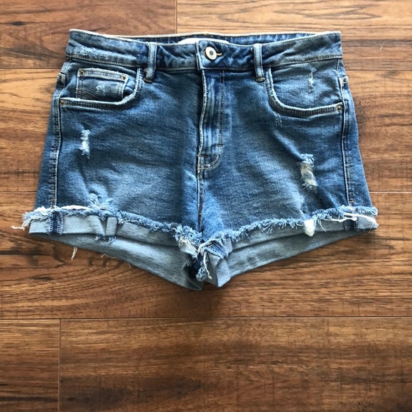 Zara Pants - Zara shorts